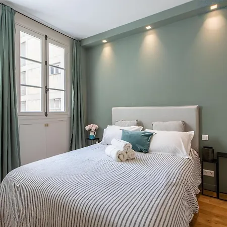 Appartamento Arc De Triomphe - Luxury 1 Bedroom